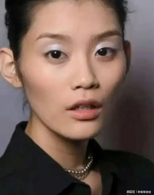 奚梦瑶面相大变样