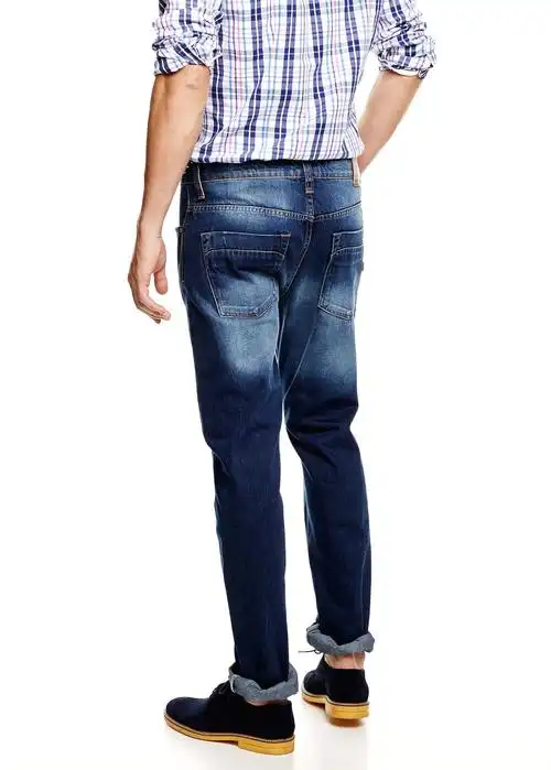 直筒修身深色水洗bob牛仔裤