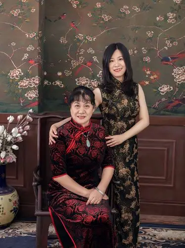 【全家福】4人亲子摄影艺术照