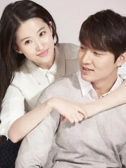 李敏镐和刘亦菲竟然有这么多合照,你见过几张?