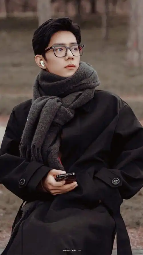 肖战##肖战欧洲游随拍