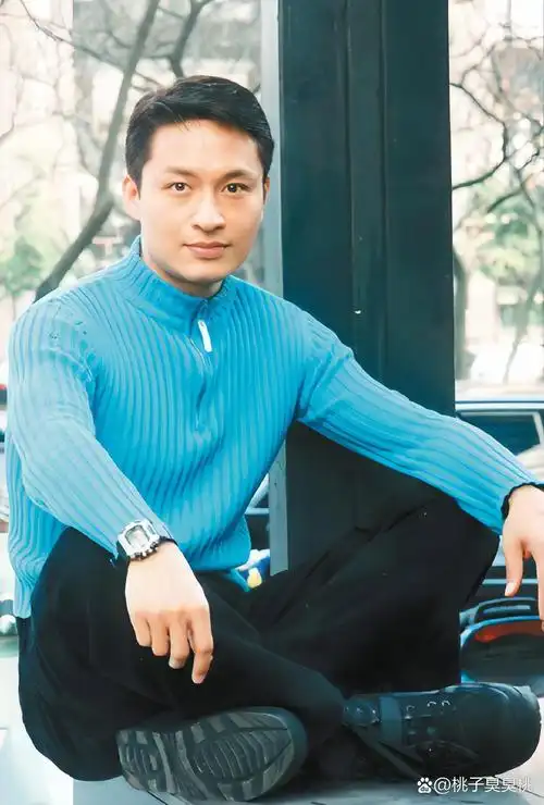 马景涛李嘉欣 俊男美女配一脸 马景涛合作过的美女很多 让人没想到的