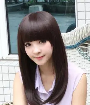 女生长发齐刘海发型图片 齐刘海长发甜美又可爱