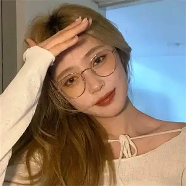 知性戴眼镜女孩头像小清新 头像气质女神戴眼镜唯美图片_女生头像_美