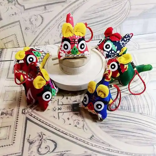 小老虎挂件手工民间特色小布老虎纯手工制作非遗小老虎挂饰出国礼物