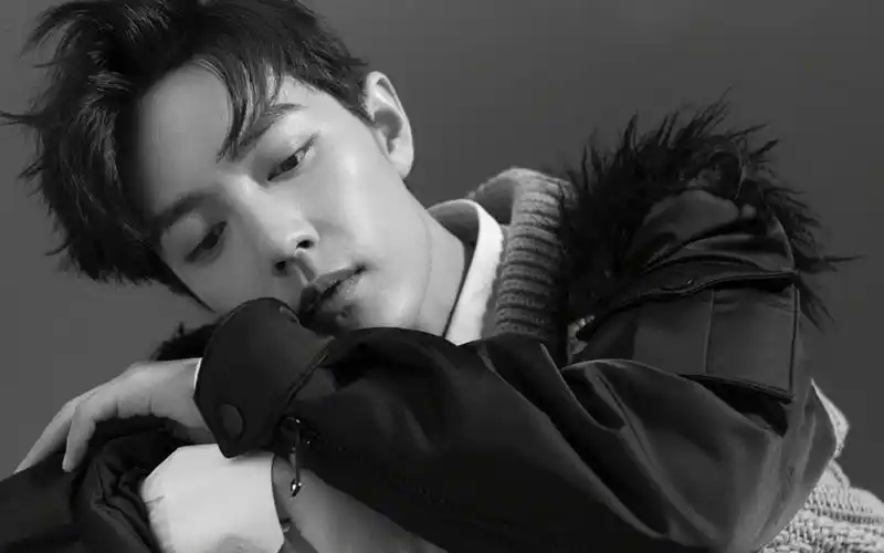 肖战酷帅写真图片桌面壁纸高清大图预览1920x1200_大陆明星下载_美桌