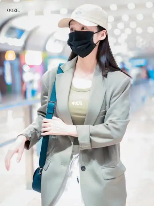 明星穿搭图鉴李沁穿搭分享