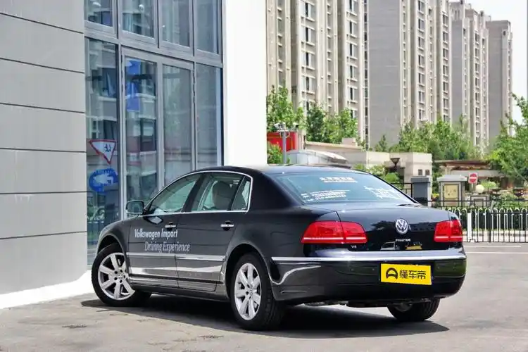 辉腾壁纸_辉腾_辉腾外观图片_7/377张图片_辉腾深黑/整车外观图片_懂