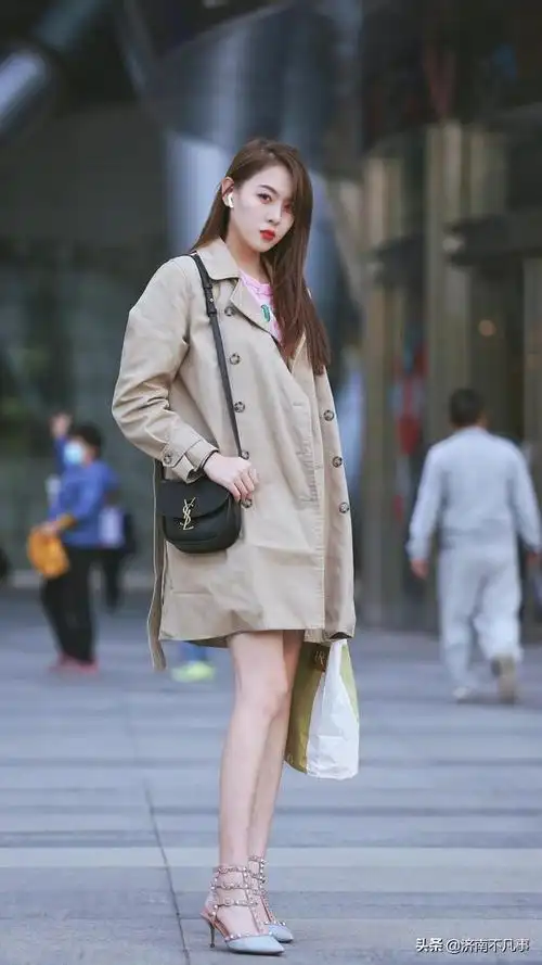 穿啥的都有,济南这天,真是让人想入非非(济南街拍)特别声明:以上文章