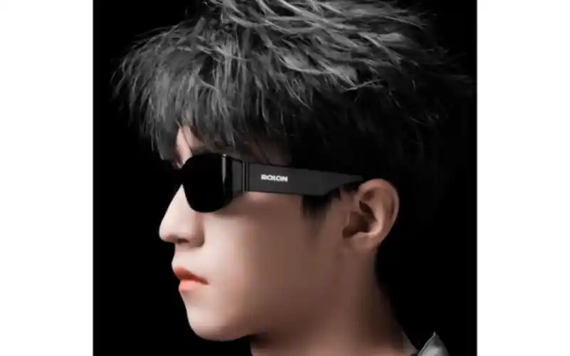 王俊凯银灰发色 王俊凯×暴龙 新物料20231107