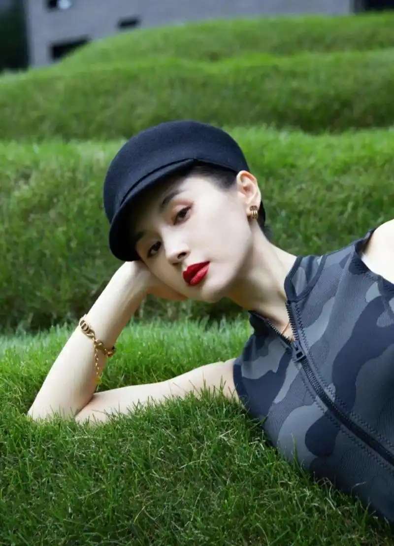 王子文dior写真照