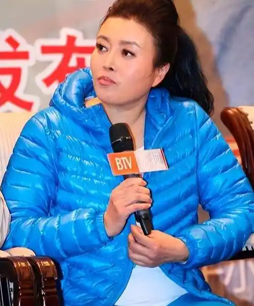 丁嘉丽公开审判自己,现状如何_初恋_丈夫_孩子