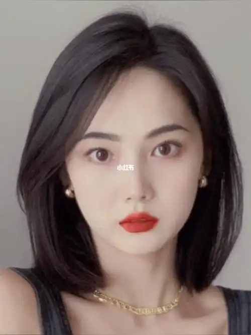 少女感齐肩锁骨发超级适合圆脸的女生