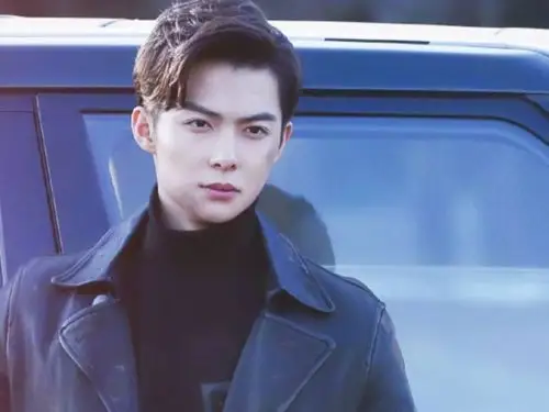 《沙海》张启山死后,为何不让小哥当九门之首?