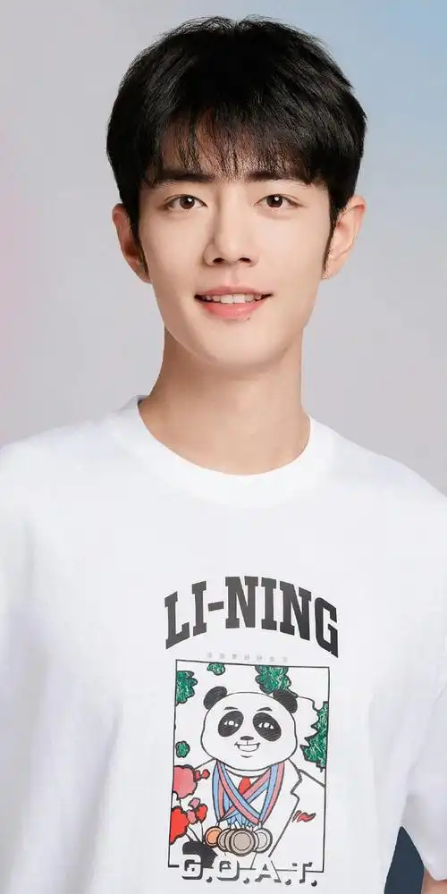 肖战壁纸超话清爽战系列又来啦,做壁纸很适合你[锦鲤附体]#肖战#世界