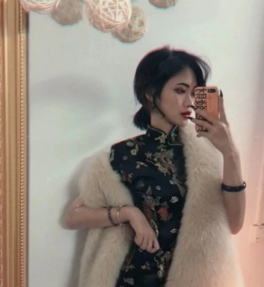 最近火了"军阀太太"女头:可盐可甜可油腻,秀儿:血书求原图!