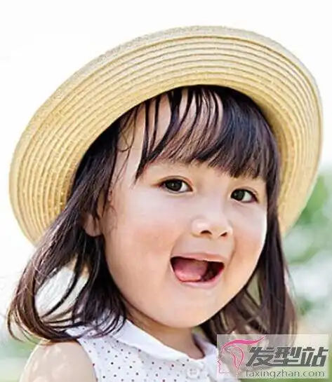 流行的儿童齐肩发发型甜美又洋气变身小公主