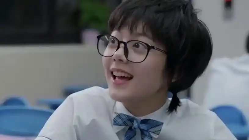 少年派钱三一补课撩妹两不误一记碰头杀让妙妙羞红了脸