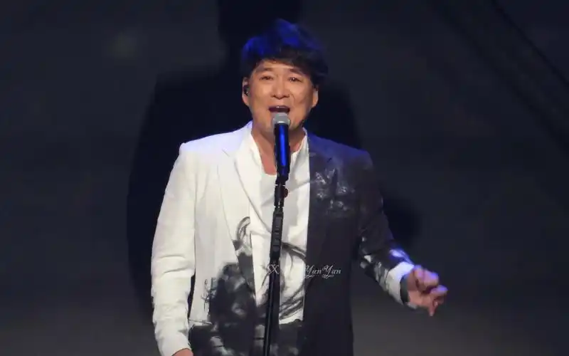 周华健深圳少年侠客演唱会刀剑如梦