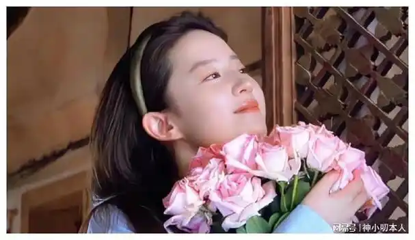 刘亦菲住的酒店好豪华全球唯一八星级酒店房价最高一晚7万