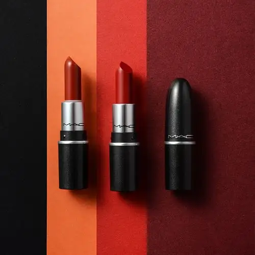 mac 魅可 闪亮星泽水漾润泽丝亮釉彩润采诱光时尚唇膏 奶油味口红