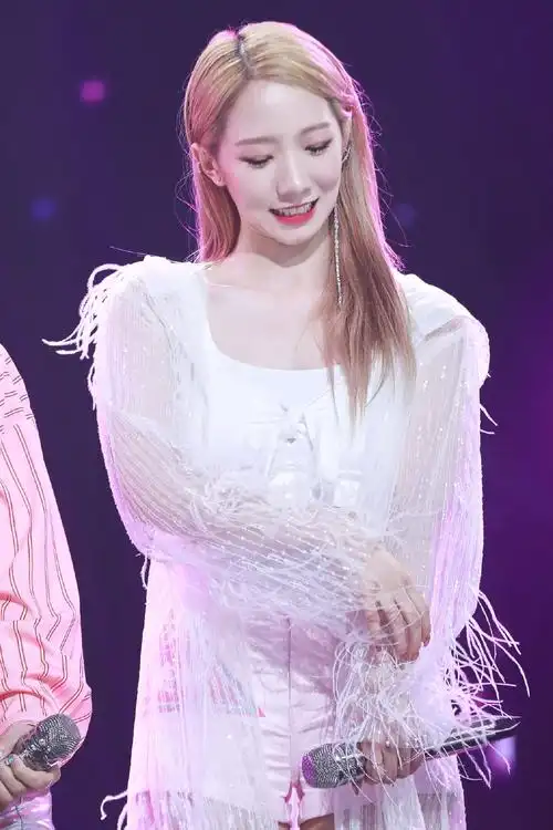 孟美岐创造101高清图片