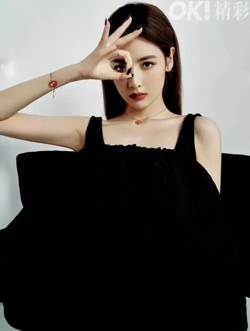 硬糖少女赵粤精彩ok杂志封面