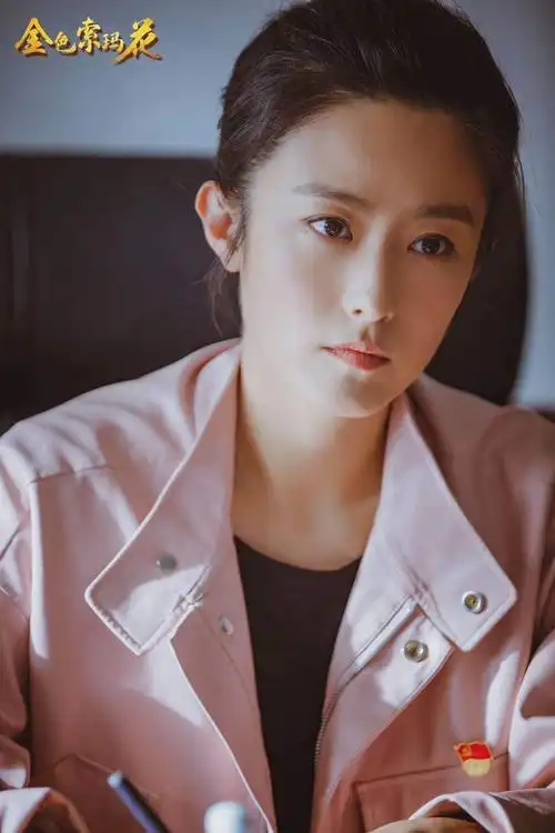 提到对于扶贫攻坚题材电视剧的看法,徐百慧很有自己的认识和主见.