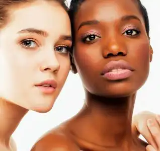 非洲裔美国人,一起上白色背景开心的笑,孤立的白种人皮肤,生活方式