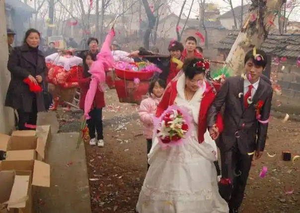 不止彩礼高农村结婚负担到底有多大