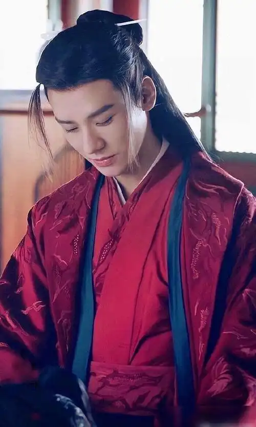 《山河令》温客行红衣美图欣赏,疯子谷主太上头了!邪魅又霸气!