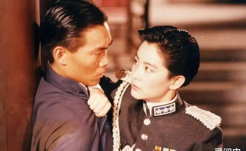 曾红过刘德华和周润发,鲜肉男星被妻怂恿拍动作片,最终成为烂片王!