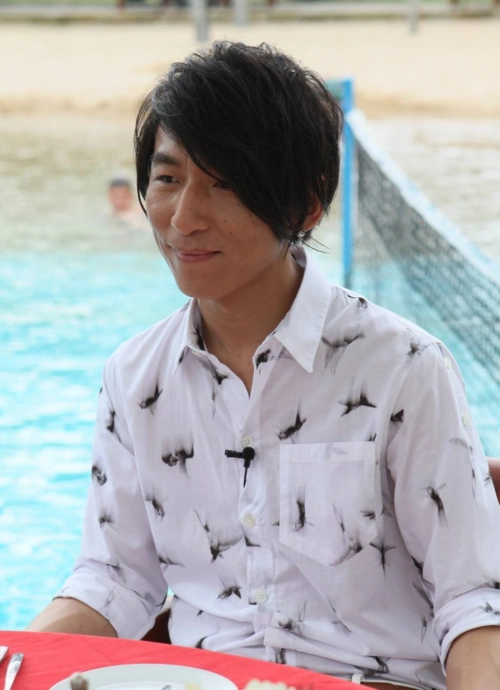 陈羽凡涉毒后首现身 娱乐圈事业彻底跌入谷底