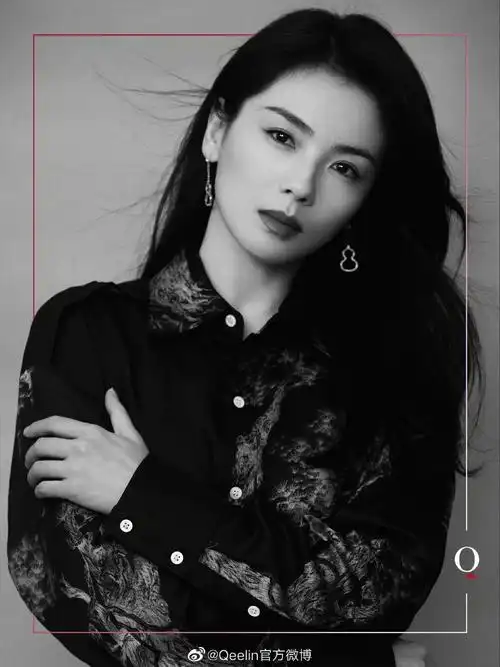 演员刘涛tamia佩戴qeelinwulu06