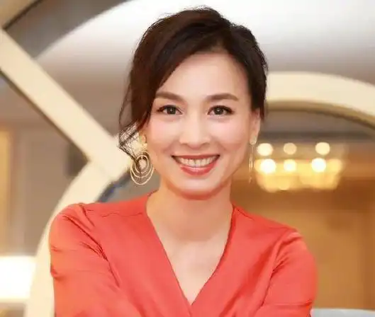 54岁张庭彻底翻身,又开始在国内"巡演",23亿资产已被解封|腾飞|林瑞阳