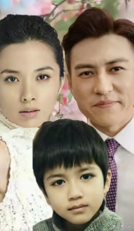 靳东太幸福了,二婚老婆长相清秀太有气质,儿子颜值超高似混血