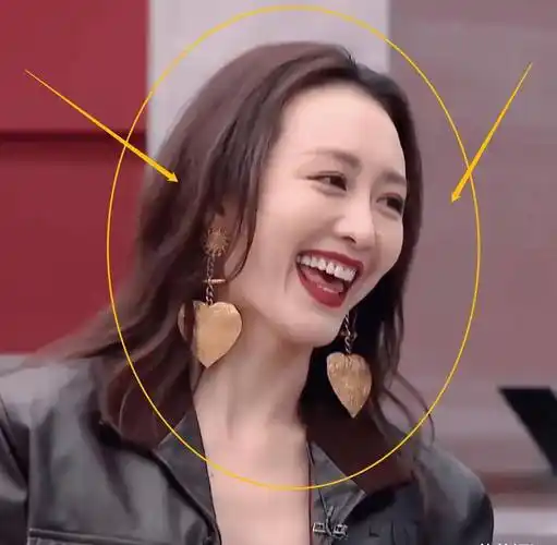 王鸥真是美炸了,谁都赞美她的身材,然而我却注意到她的脸_皮肤_姐姐