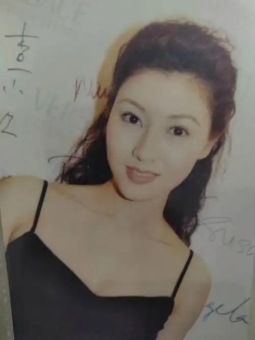 李嘉欣旧照片