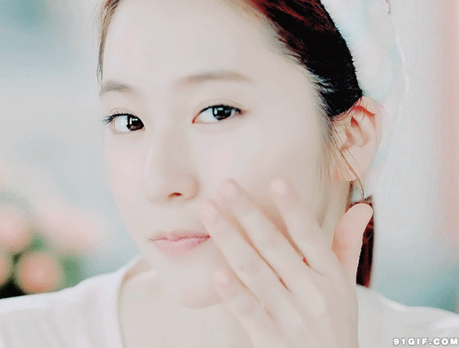 郑秀晶gif美女gif精致皮肤gif时尚动人gif
