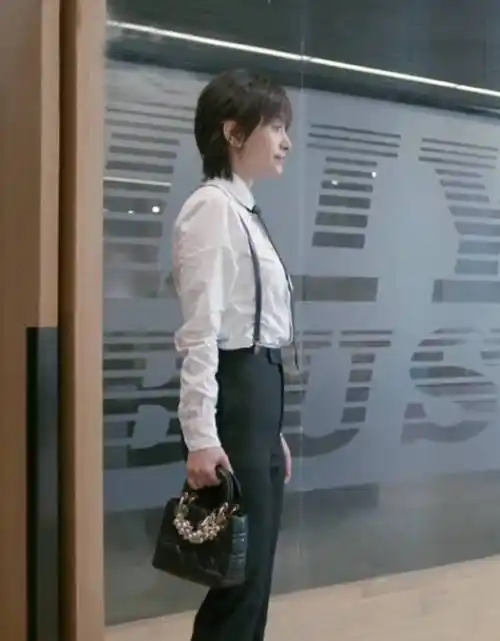 欢乐颂2王子文竟然换了61套衣服曲筱绡穿衣经详解