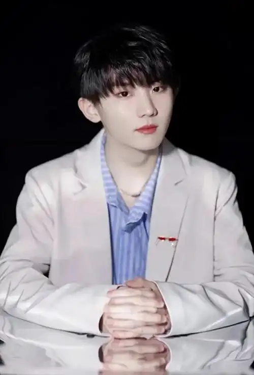 tnt马嘉祺美图分享