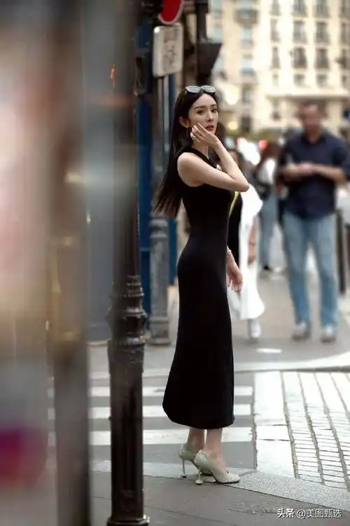 杨幂巴黎街拍合集黑色长裙676767