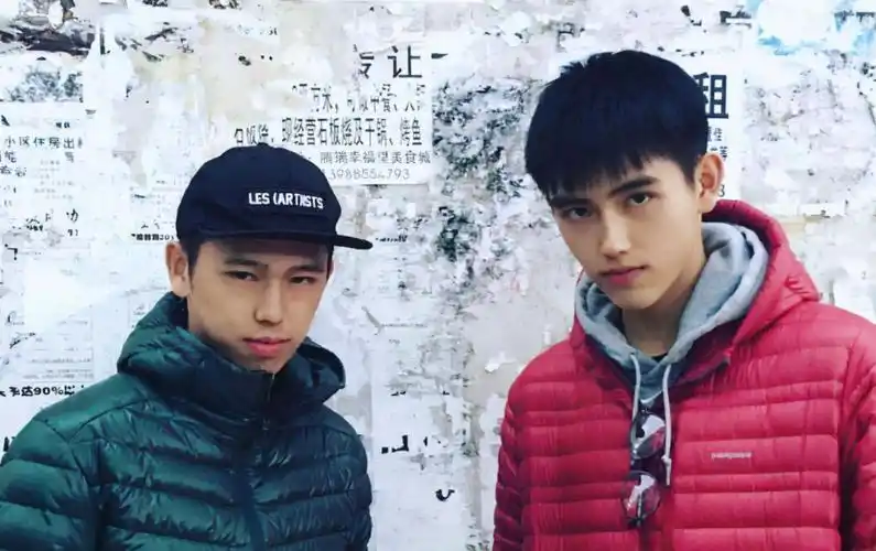 同样是陈凯歌的儿子把陈飞宇和陈雨昂一对比差距立马就出来了