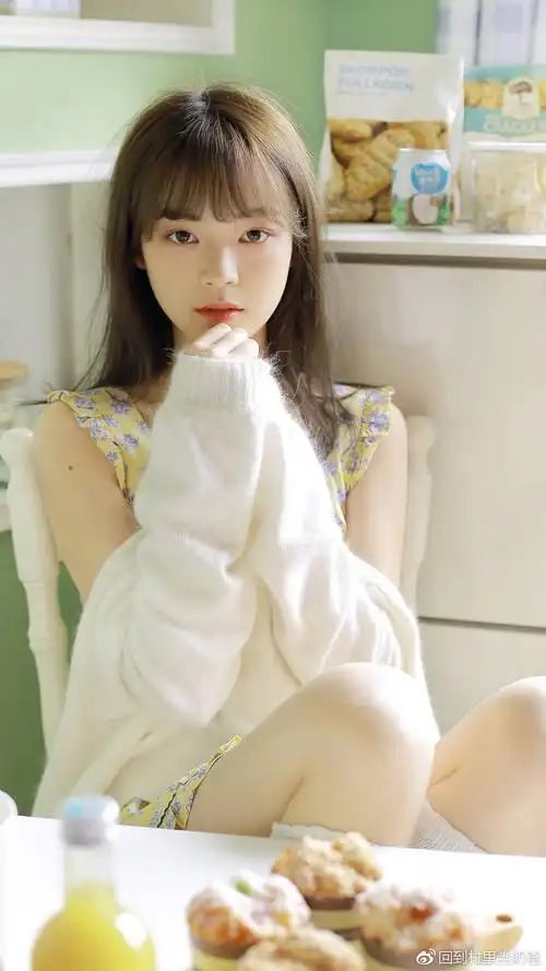 高清超好看的唯美治愈系清纯美女图片