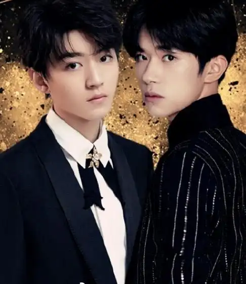 千玺小凯合体登央视共同迎来新身份两人关系得到工作室认可