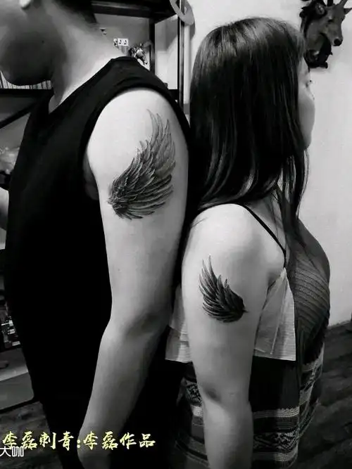 情侣羽翼_纹身图案手稿图片_李磊的纹身作品集