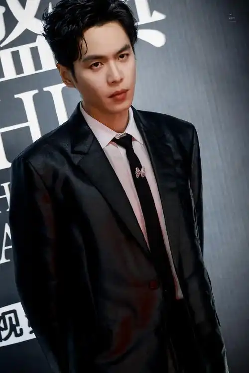 张若昀鸣龙少年##张若昀雷鸣