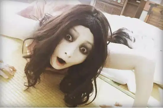 《贞子vs伽椰子》将于6月18日在日本上映.