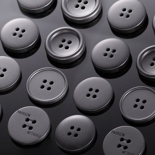 圆形黑色纽扣毛呢大衣树脂扣子百搭女风衣男士西服西装裤子扣配件