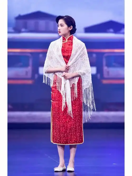 王牌对王牌里的关晓彤也太美了吧